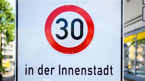 SR de Neue Tempo 30 Zonen in Saarbrücken eingerichtet