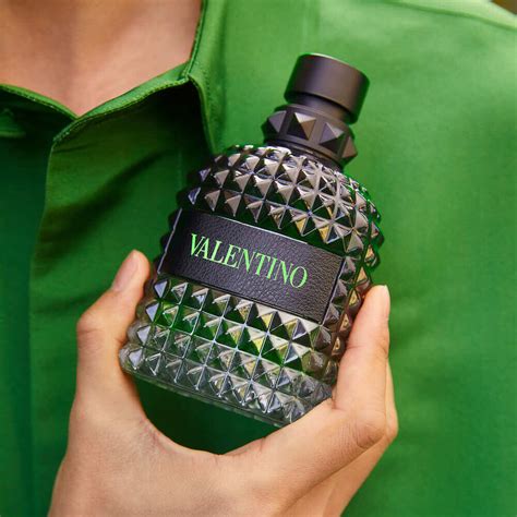 Born In Roma Uomo Green Stravaganza Valentino Beauty