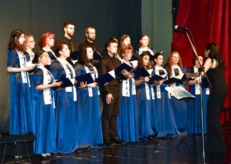 U Ivanje U Zvucima Balkana Prole Ni Koncert Hora Doma Kulture Pirot