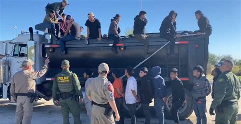 Texas Authorities Bust Driver Carrying Over 60 Illegal Immigrants Across Us Border Fox News