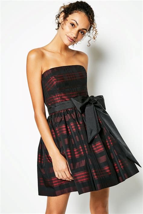 Pin by Joanna Bigfeather on Scottish, Tartan & Plaid | Strapless dress ...