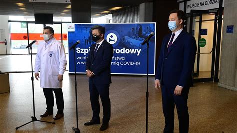 Pandemia Szpital Tymczasowy Na Stadionie Narodowym Zlikwidowany