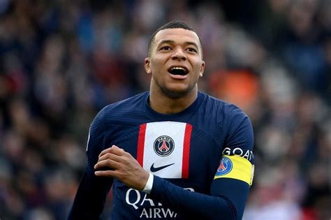 Kylian Mbappé Pour Arsène Wenger Lattaquant Doit Rester Au Psg