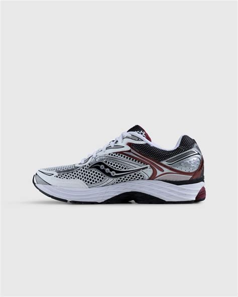 Saucony – ProGrid Omni 9 Silver/Red | Highsnobiety Shop