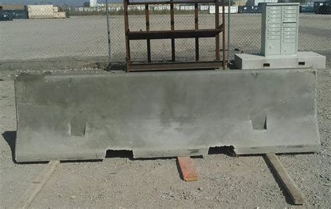 10′ Jersey Barrier Concrete Jersey Barriers 48 Barriers