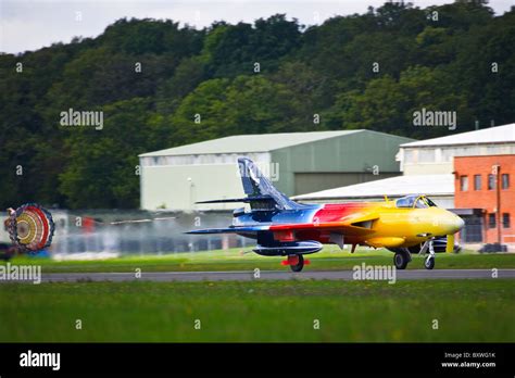 Hawker Hunter - Miss Demeanour, landing at, Dunsfold display 2010 Stock Photo - Alamy