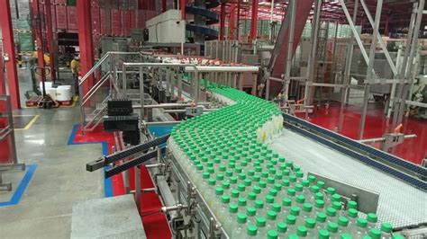 Berkunjung Ke Pabrik Coca Cola Sehari Mampu Produksi Juta Liter