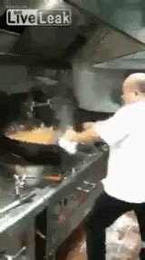 Cooking Chef GIF - Cooking Cook Chef - Discover & Share GIFs