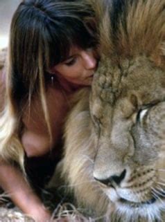 Susan Backlinie Nude Photos And Sex Tape Scandal Planet