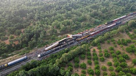 Andhra Pradesh train accident: Train services resume on Howrah-Chennai line; Details here ...