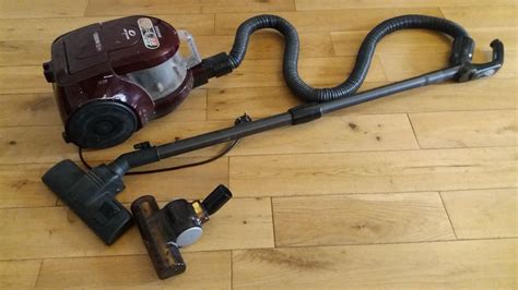 Samsung Airtrack bagless vacuum cleaner 1800W | in Hackney, London ...