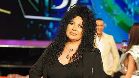 Htela Sam Da Budem Riba Stoja Se Skinula U Bikini A Zbog Ove Fotografije Fanovi U Transu Foto