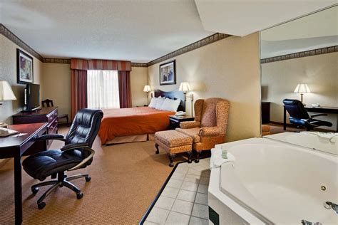 Arkansas Hotels with Jacuzzi in Room ️ Ultimate Romance