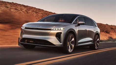 The Lucid Gravity SUV Looks Awesome And Has 440 Miles Of Estimated