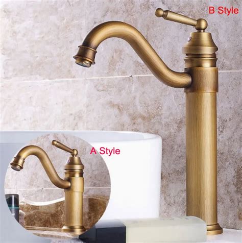 Basin Faucets Antique Brass Bathroom Sink Faucet Single Handle Swivel Hot Cold Mixer Water Tap