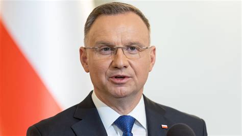 Polen Präsident Duda stoppt rezeptfreien Zugang zur Pille danach