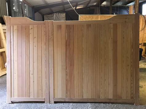 Uneven Split Gates Wooden Gates Driveway Driveway Gate Planed Timber