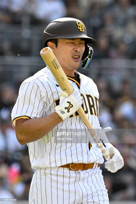 Ha Seong Kim Of The San Diego Padres Plays During The First Inning Of News Photo Getty Images