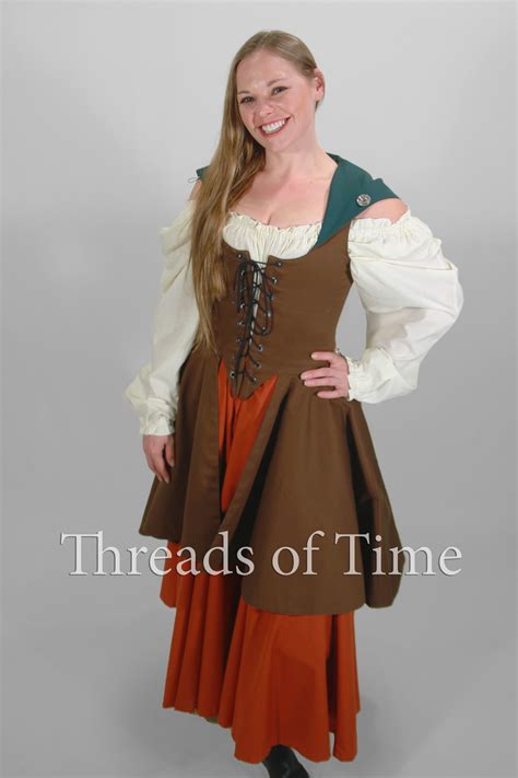 Female Hobbit Dress