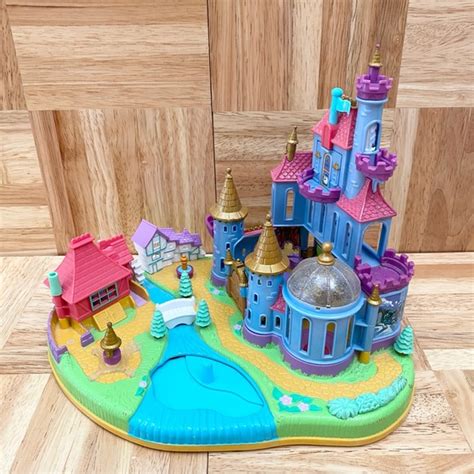 Blue Bird Toys Vintage Polly Pocket Disney Bluebird Belle Beauty