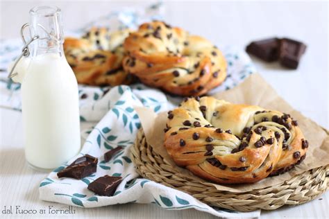 Brioche Angelica Con Cioccolato Fondente Dal Fuoco Ai Fornelli