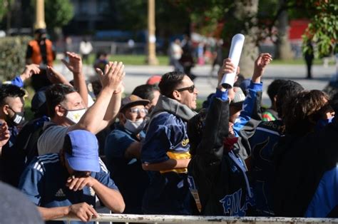 El Emotivo Homenaje Del Plantel De Gimnasia A Diego Maradona En La Plata