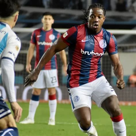 San Lorenzo empató con Racing y se aleja de la pelea por el título de