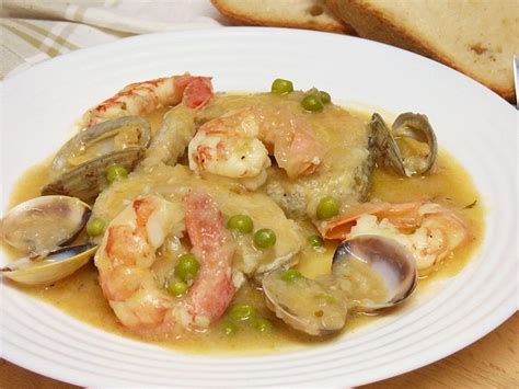 Receta De Merluza Con Gambas Y Almejas Madinamartina