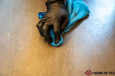 How To Clean Soap Scum From Tile And Grout What Pros Say Home Of Tile