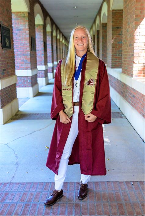 Grant Graduates With Honors From Elon University Vinton Messenger