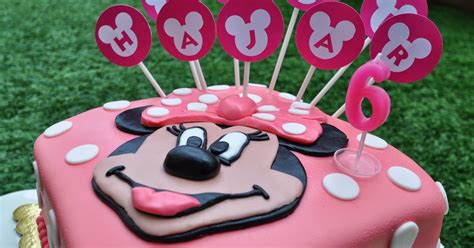 Zeti Hot Oven 365 Hot Oven Minnie Mouse Cake