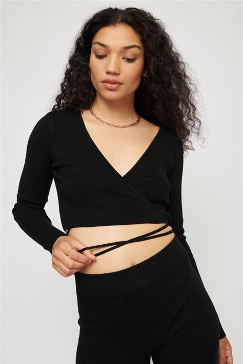 Dynamite Long Sleeve Wrap Crop Top 10006361006v