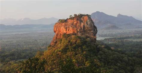 Parque Nacional De Minneriya Anuradhapura Reserva De Entradas Y