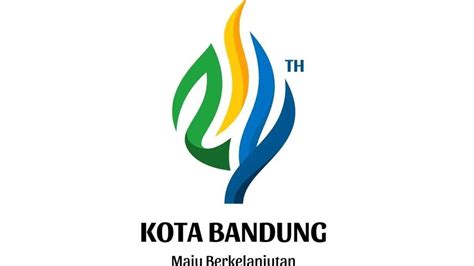 Pawai Kendaraan Hias Memeriahkan Hari Jadi Ke 214 Kota Bandung