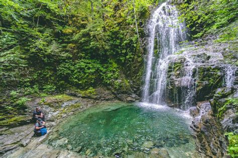 The Top Tofino Road Trip Must Do Stops Mindful Explorer