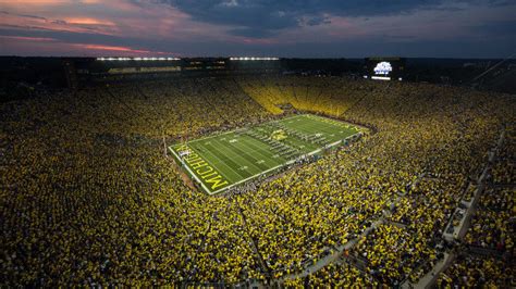 Michigan Stadium Wallpaper - WallpaperSafari