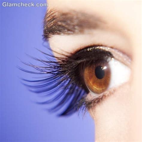 Loss of Eyelashes: Causes, Symptoms, Treatment & Prevention