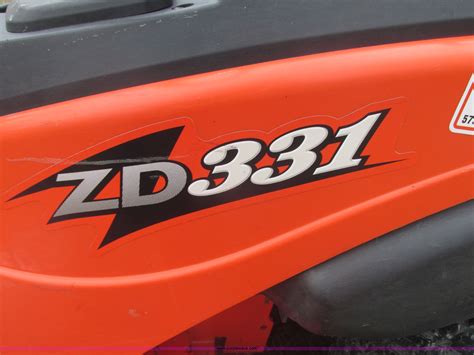 Kubota Zd Zdpro Commercial Lawn Mower In Winfield Mo Item E