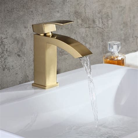 Luxury Contemporary Style Brushed Gold Single Hole Deck Mounted Bathroom Sink Faucet With Single