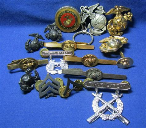 Vietnam War Usmc Ega Hat Badges Collar Egas Rifle Expert Badge Lot Of