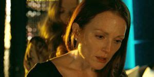 Julianne Moore And Amanda Seyfried Lesbian Sex In Chloe