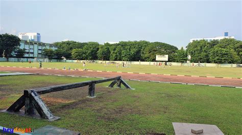 Stadion Brawijaya Surabaya Lapangan Olahraga Dan Pelatihan Tentara