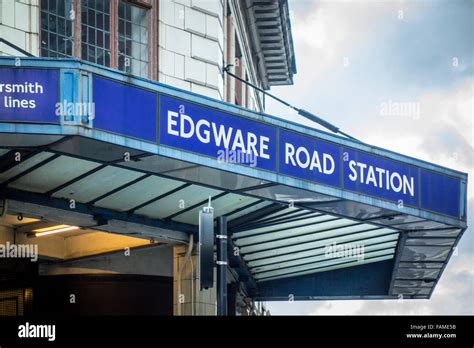 London Edgware Tube Station Hi Res Stock Photography And Images Alamy