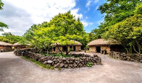 15% OFF Jeju Folk Village Discount Ticket - Trazy, Korea's #1 Travel Guide