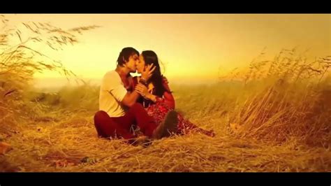 Rakul Preet Singh Hot All Kissing Scene Rakul Preet Singh Hot Smooch