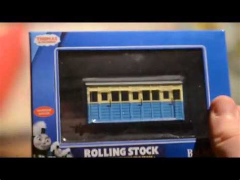 Bachmann Blue And Red Narrow Gauge Coaches Unboxing Review And First