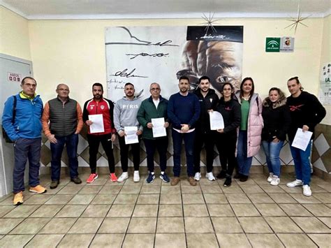 Peñarroya Pueblonuevo impulsa el deporte local con la firma de