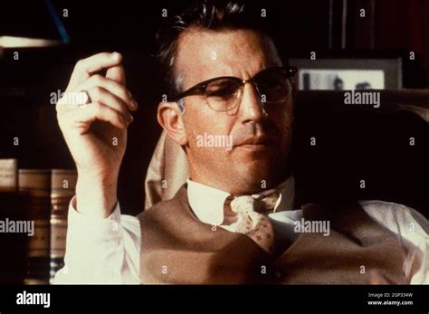 Jfk Kevin Costner 1991 © Warner Bros Courtesy Everett Collection