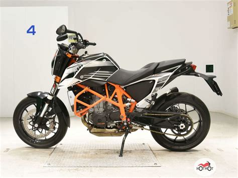 Купить б у KTM 690 Duke инжектор 6 передач в Москве белый naked bike