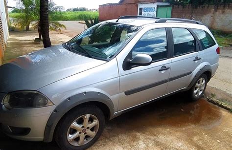 Fiat Palio Weekend Trekking 1 6 16V Flex 2012 2013 Salão do Carro